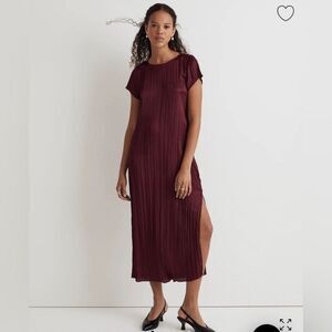 NWOT Madewell Short-Sleeve Slip Midi Dress in Plissé
